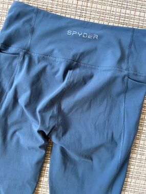 Spyder Active Athletic Workout Performance Leggings, Size medium